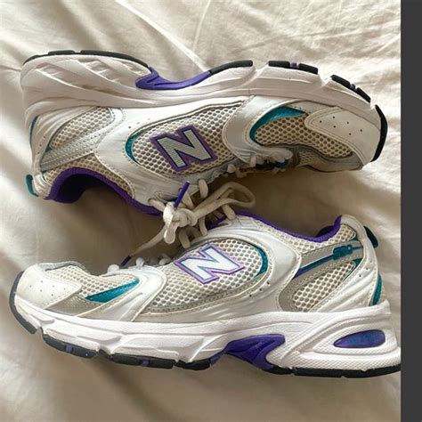 new balance chunky dad shoes